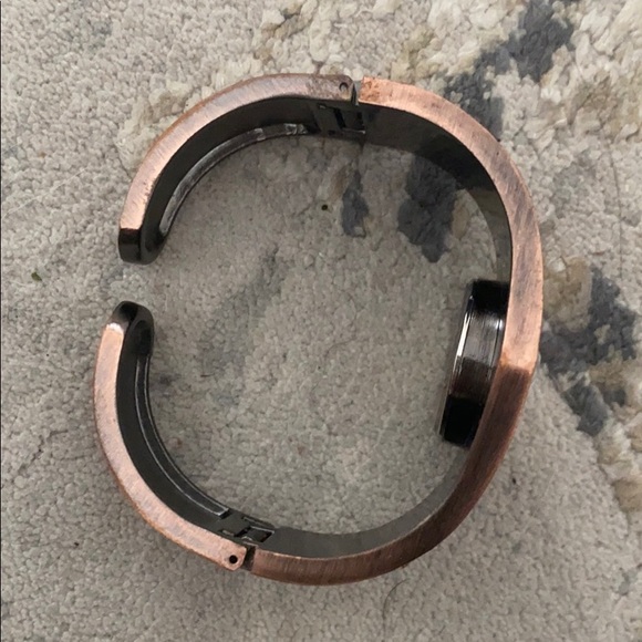 Narmi watch Retro design. Bracelet style - Picture 3 of 7